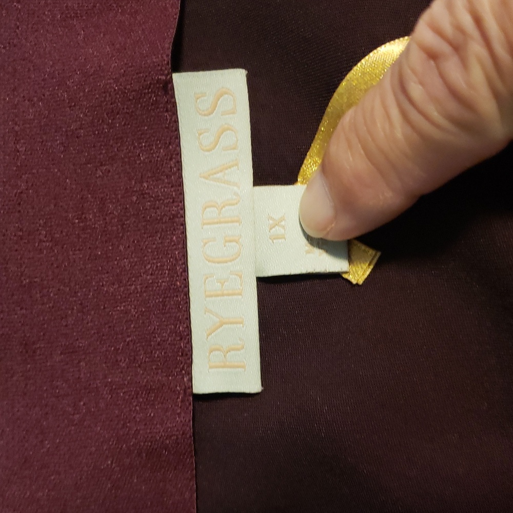 Ryegrass Womens Size 1X Burgandy Skirt NWTs.          (#69) - Picture 5 of 9